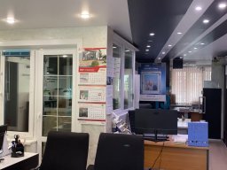 офис на ул. Дзержинского, 39 в Хабаровске (315920-окна от завода)